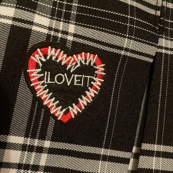 NO BOUNDARIES BLACK PLAID PLEATED SKIRT WITH PATCHES NWT JUNIORS XS - Picture 5 of 12